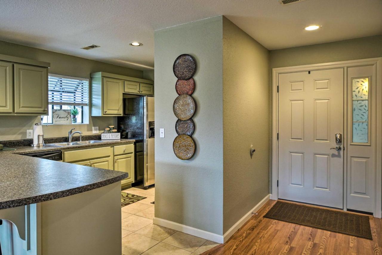 Condo Amidst Branson Action With Pool Access And Golf! المظهر الخارجي الصورة